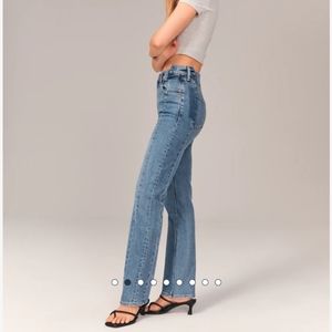 Abercrombie and Fitch The 90's straight ultra high rise jeans